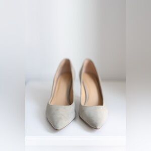 MICHAEL Michael Kors Flex Suede Mid-Heel Pumps | Dusty Blue | Size 8.5